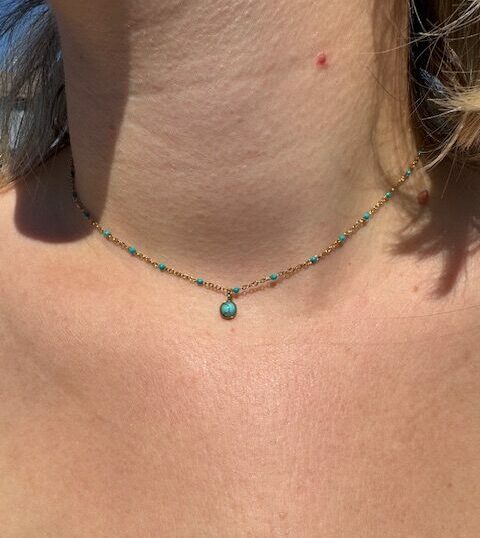 Collier Perle Pendentif couleur bleu turquoise